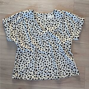 MELLODAY Black and White Boxy Short Sleeve Blouse